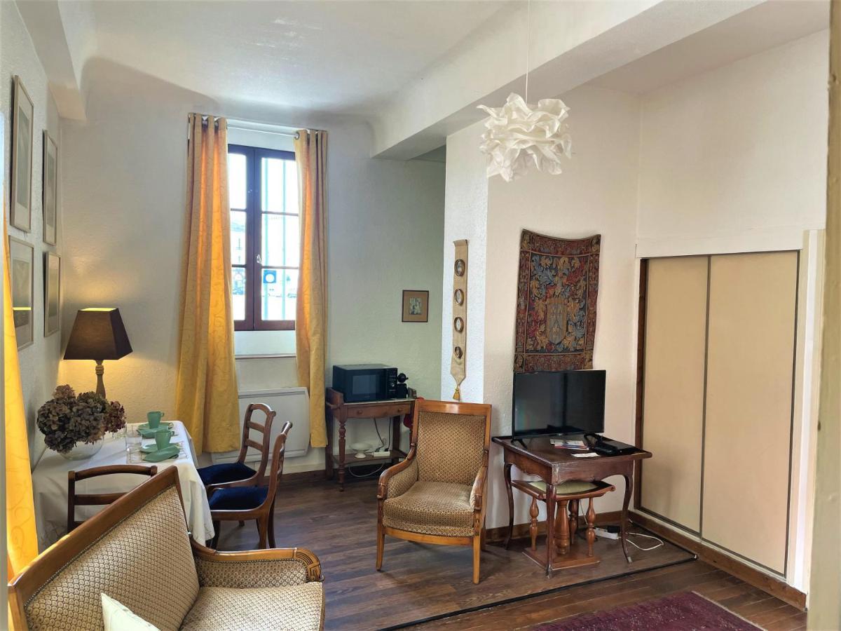 Tres Bel Appartement Dijonnais Place Wilson Gutembert Exterior foto