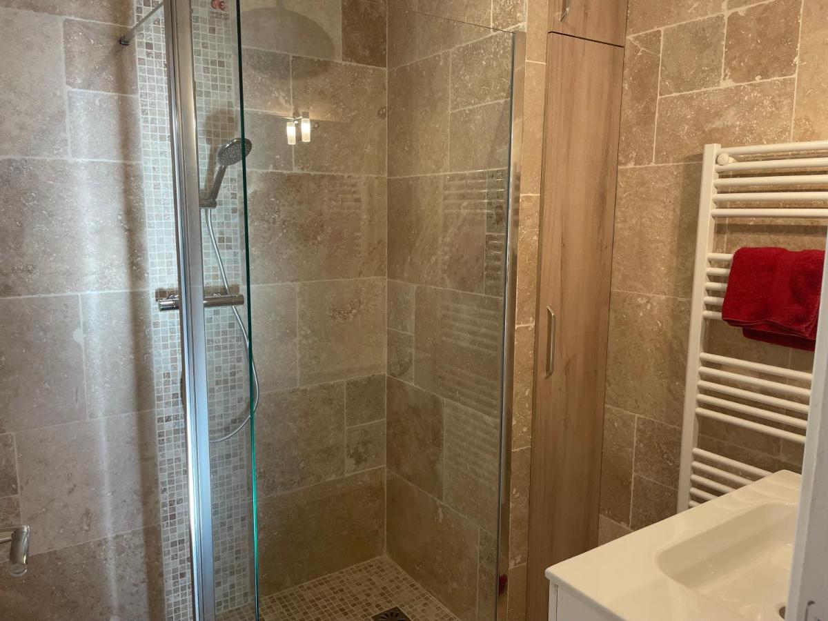 Tres Bel Appartement Dijonnais Place Wilson Gutembert Exterior foto
